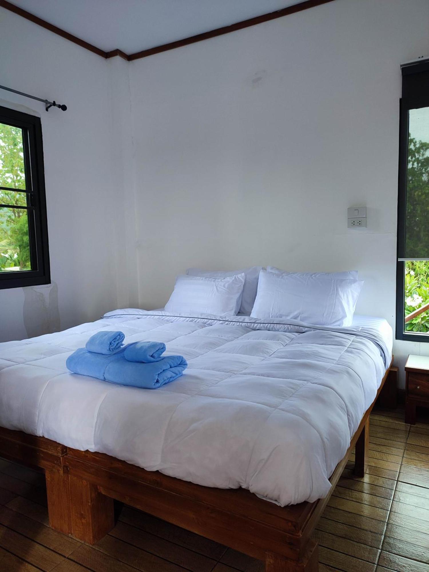Dream Riverside Mae Sariang Εξωτερικό φωτογραφία